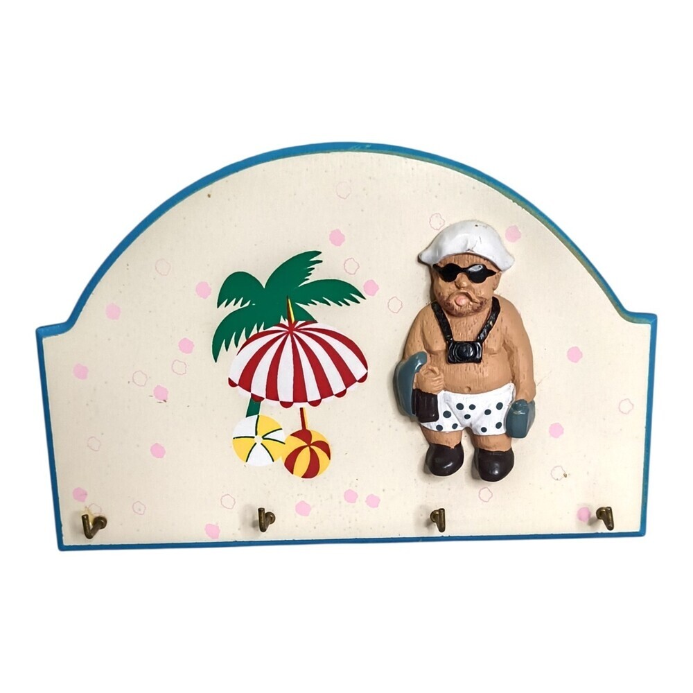 1989 Beachcombers Wooden Wall Mount For Keys Novelty Coastal Beach Guy